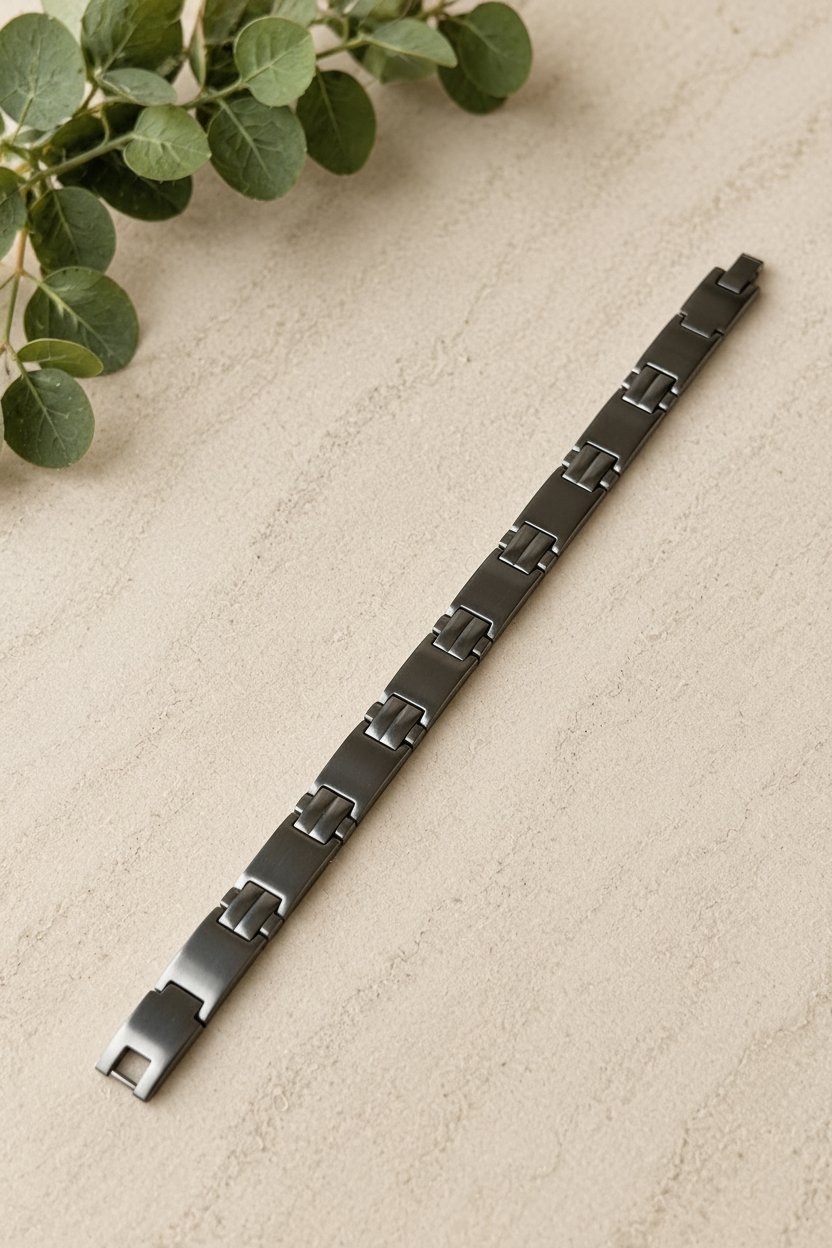 Silver Edge Bracelet