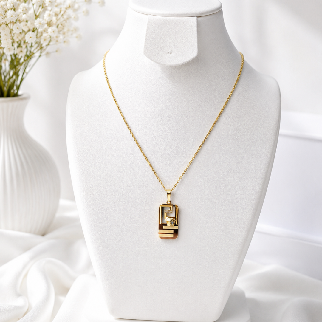 Feminine Glow Necklace