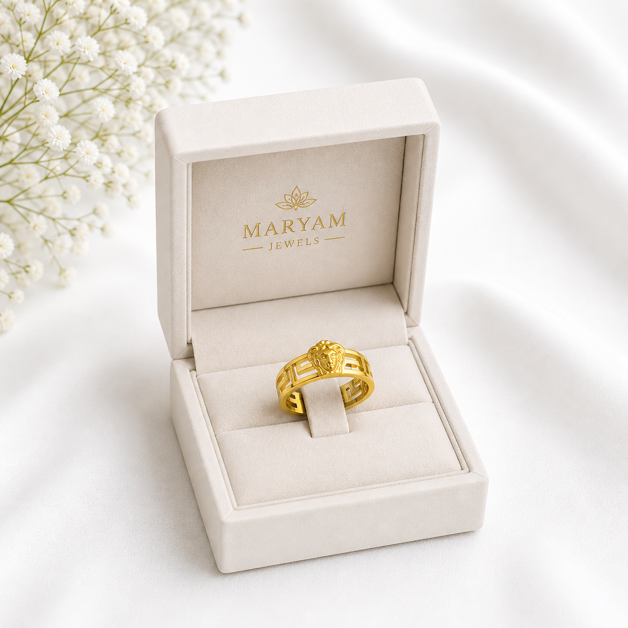 Luxury Gold Crystal Ring