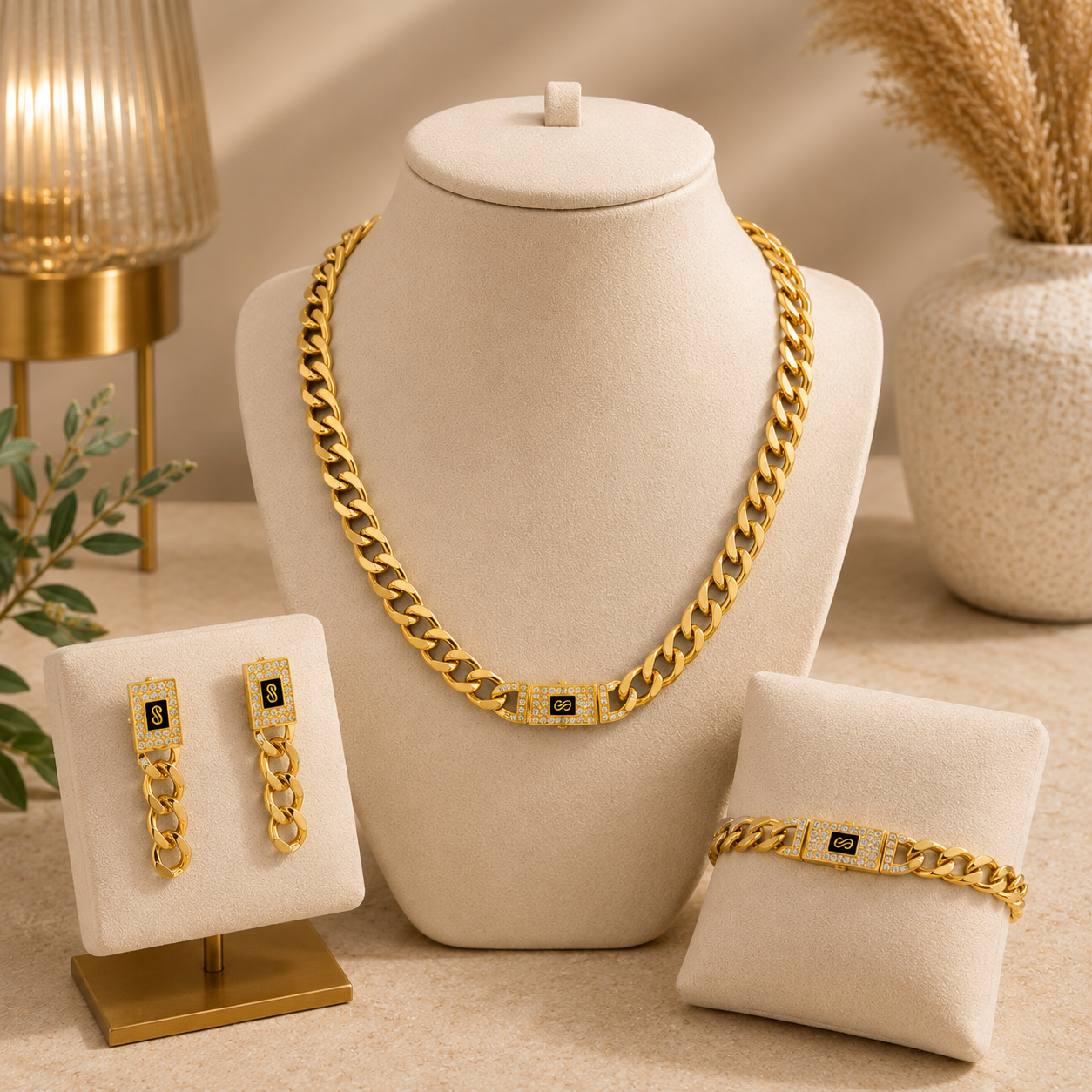 Elegant Women’s 3-Piece Jewelry Set