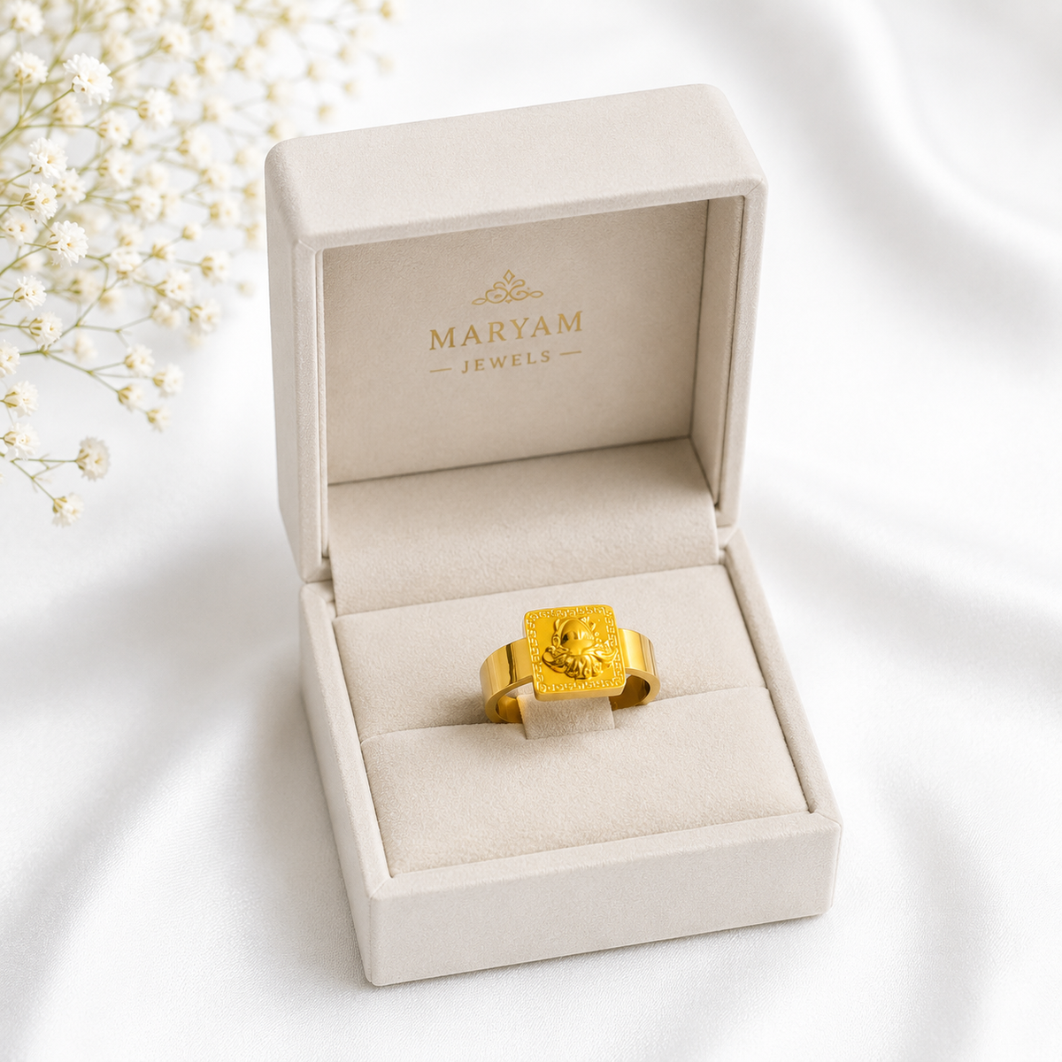 Gold Elegant Ring