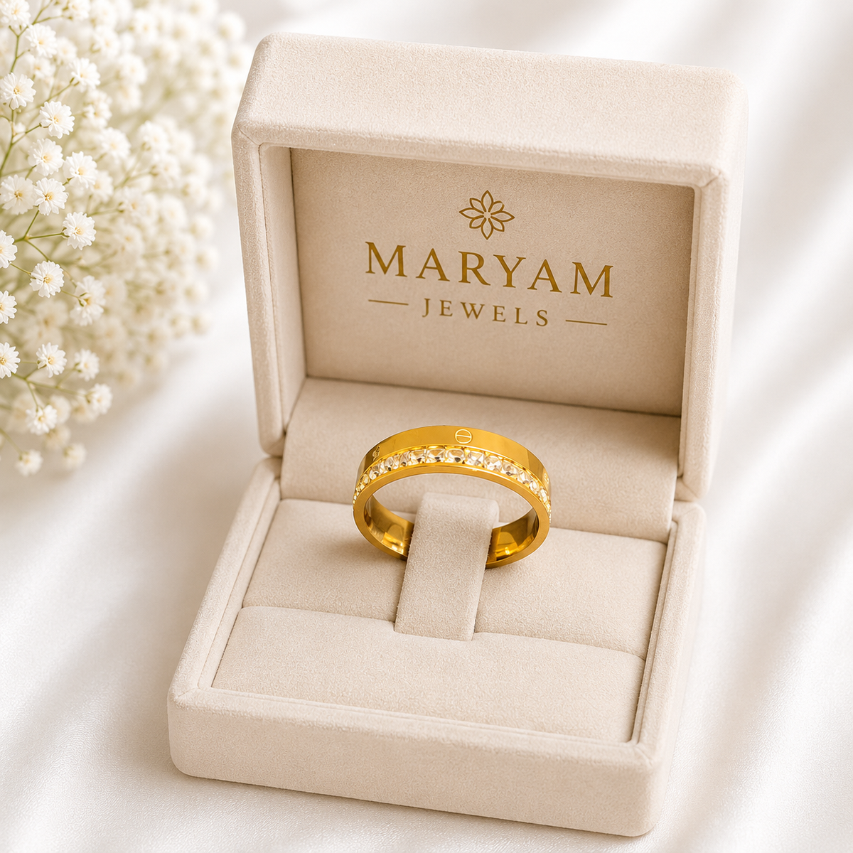 Luxury Gold Crystal Ring