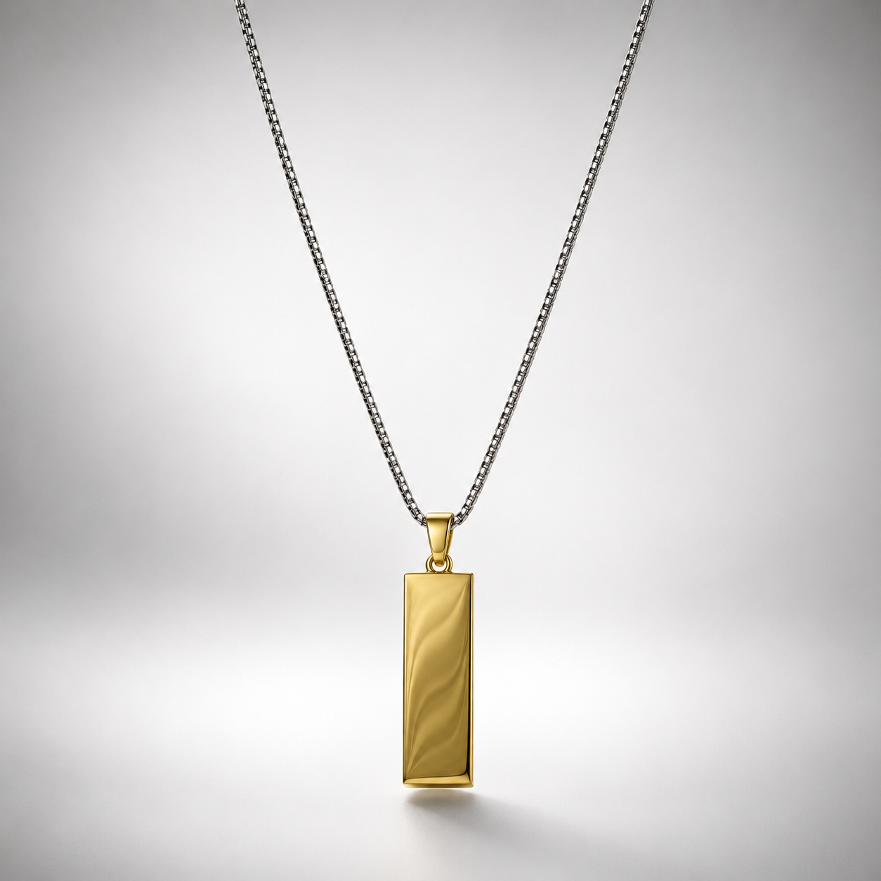 Gold bar pendant necklace Qatar
Men's necklace Doha