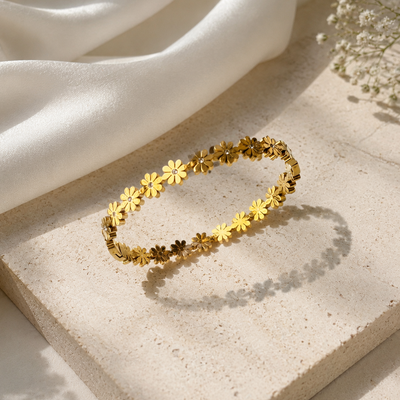 Blossom Circle Gold Bangle