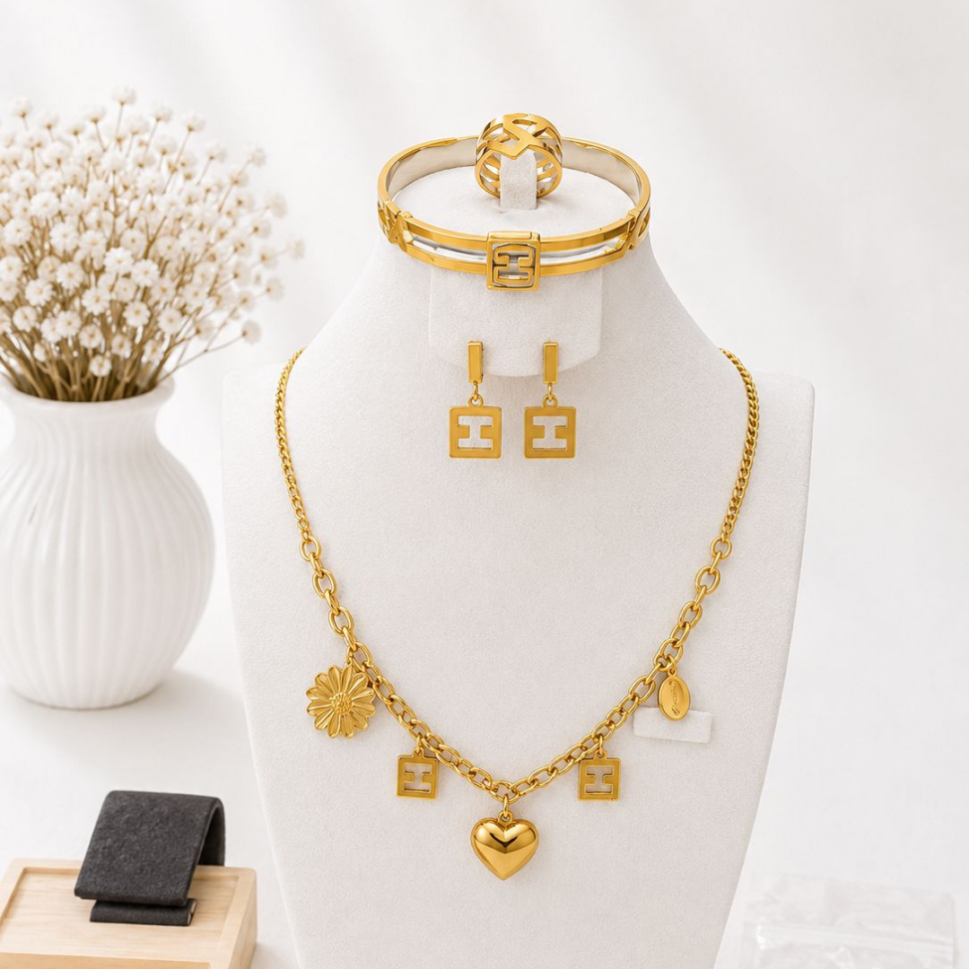 Elegant Gold Rectangle Pendant Jewellery Set
