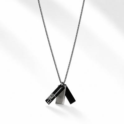 Buy premium men's triple bar pendant necklace in Doha, Qatar. Black and silver stainless steel necklace, waterproof, fade-resistant, with fast delivery across Qatar.