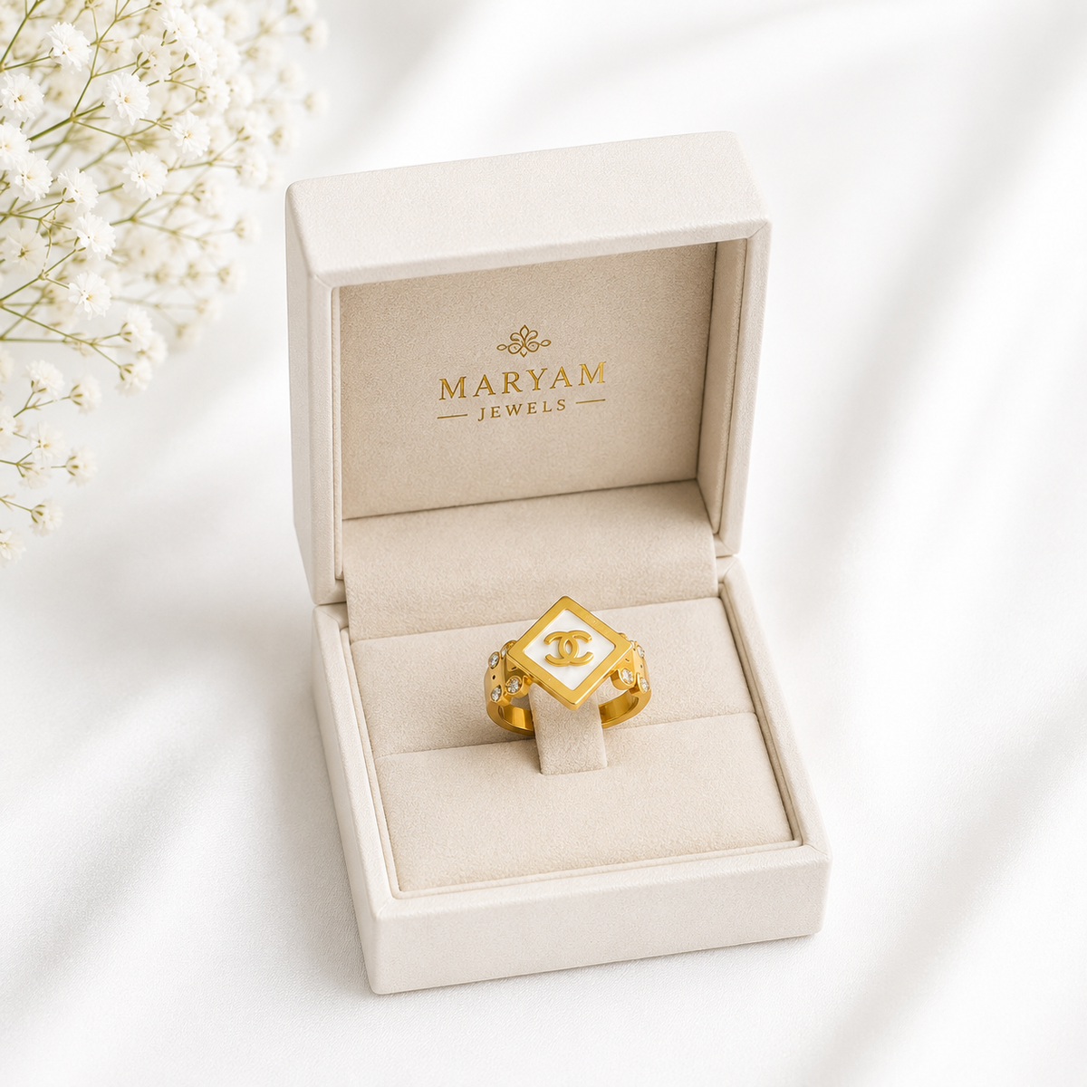 Luxury Gold Crystal Ring
